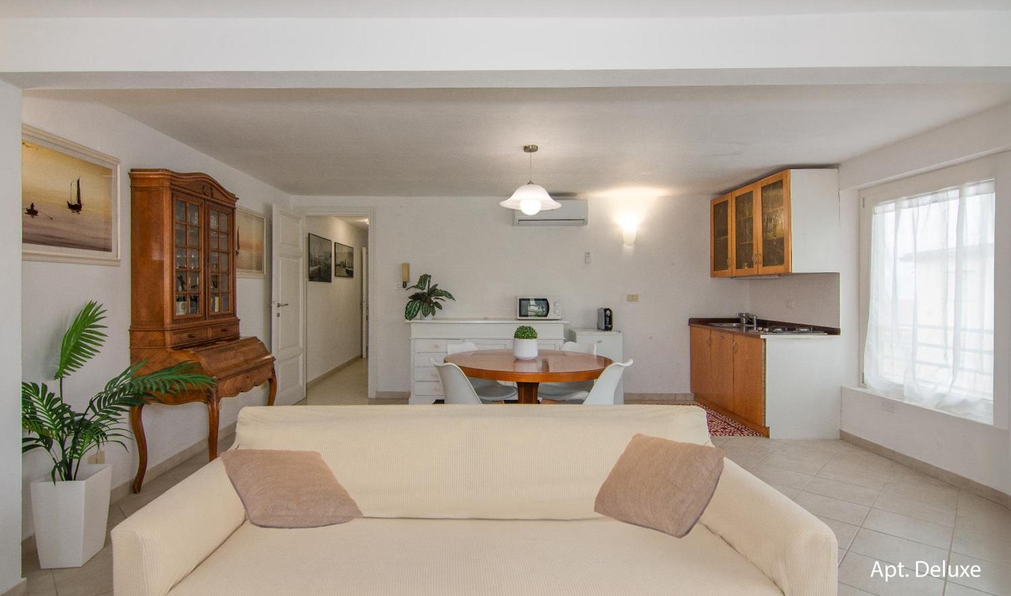 Amamare Apartments Viareggio Bagian luar foto