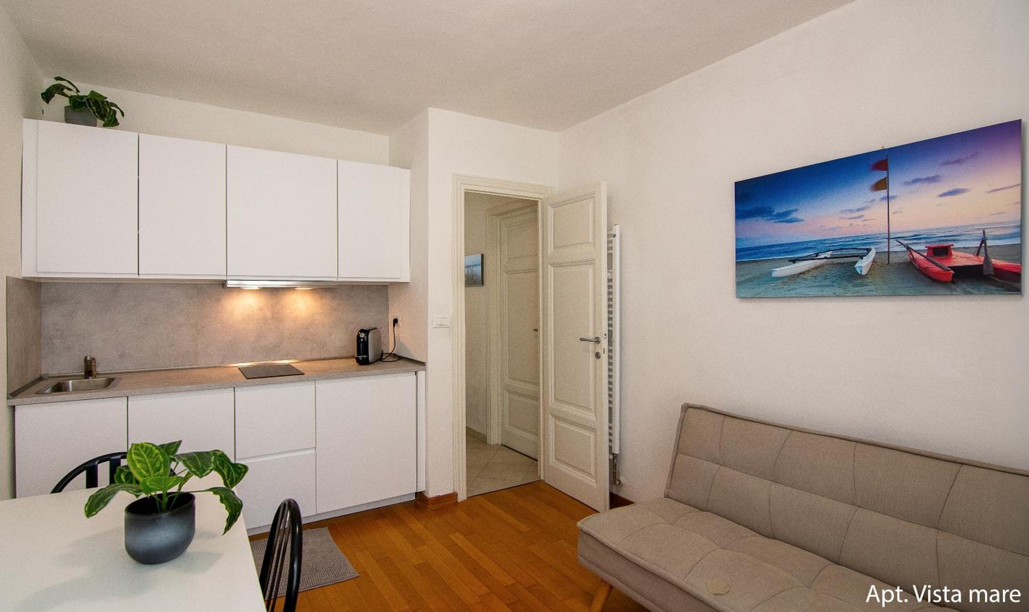 Amamare Apartments Viareggio Bagian luar foto